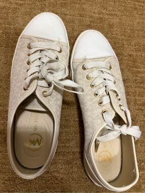 Michael Kors Women's Beige-Cream Lace-Up Sneakers with Gold Accents